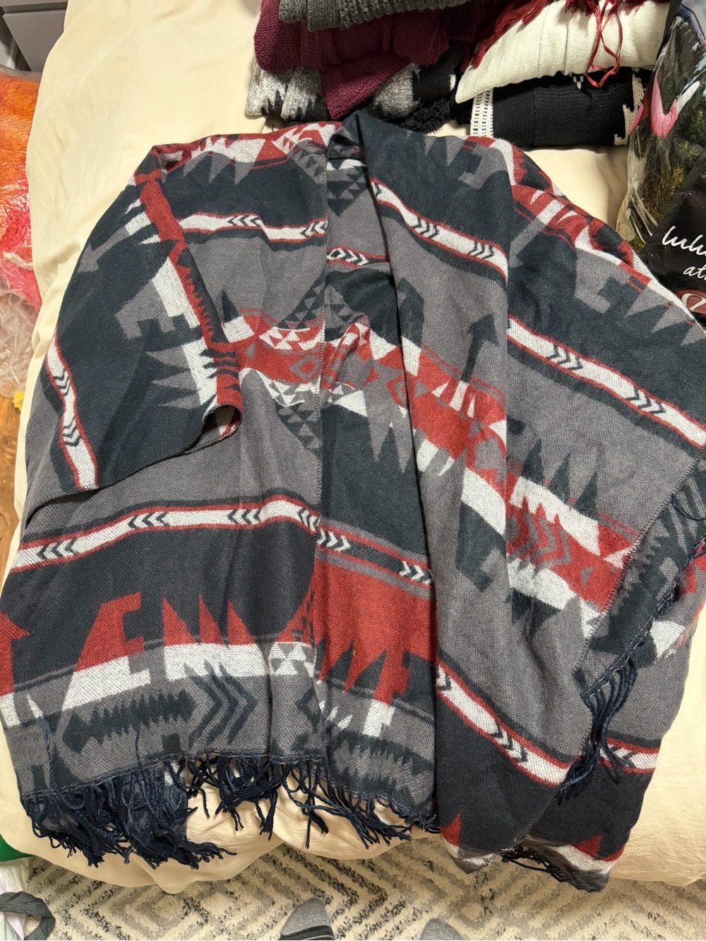 Sweaters - Picture 2 of 8